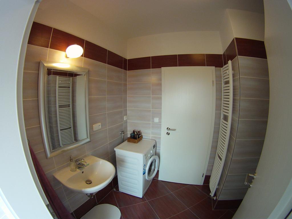 Flat 131